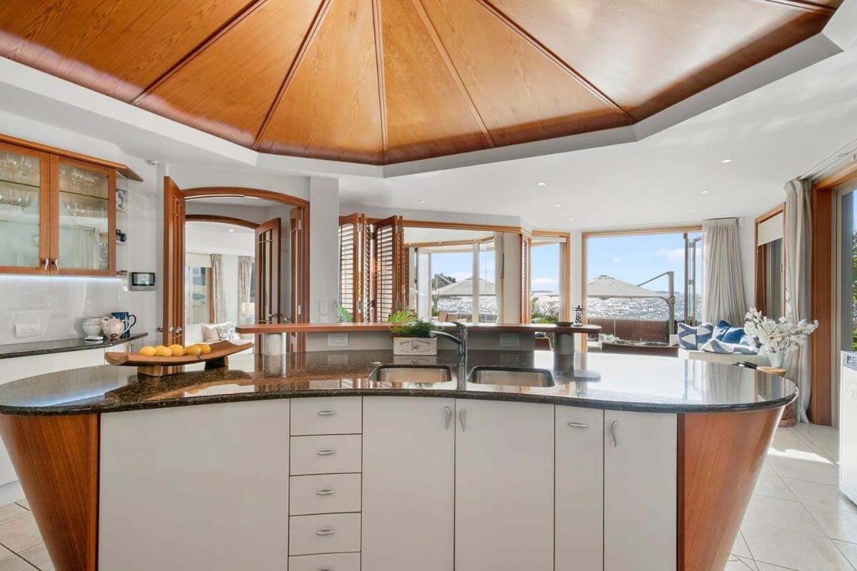 Takapuna Beachfront W Stunning Views Auckland Eksteriør billede